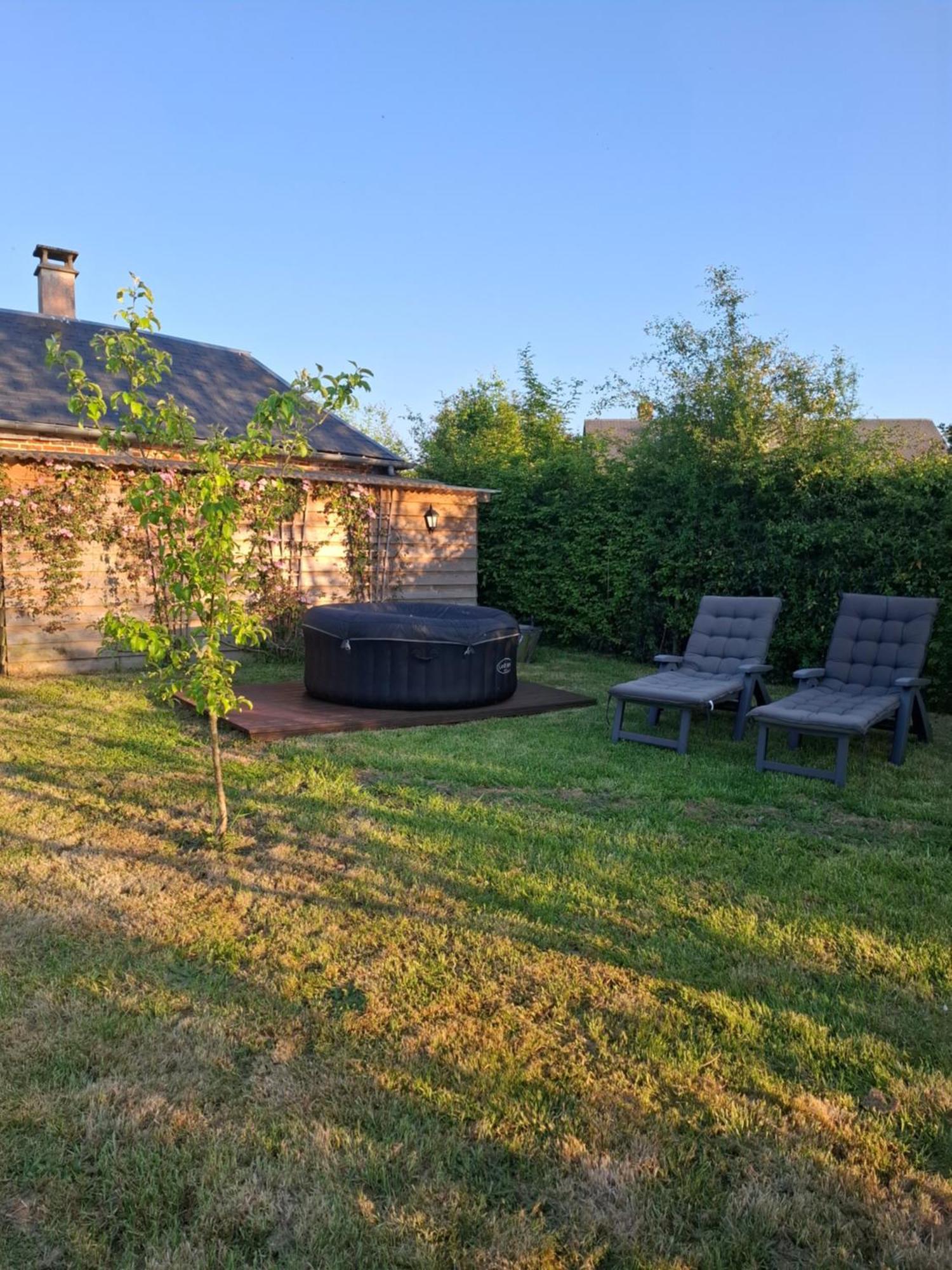 La Champetre Villa Beaumesnil  Bagian luar foto